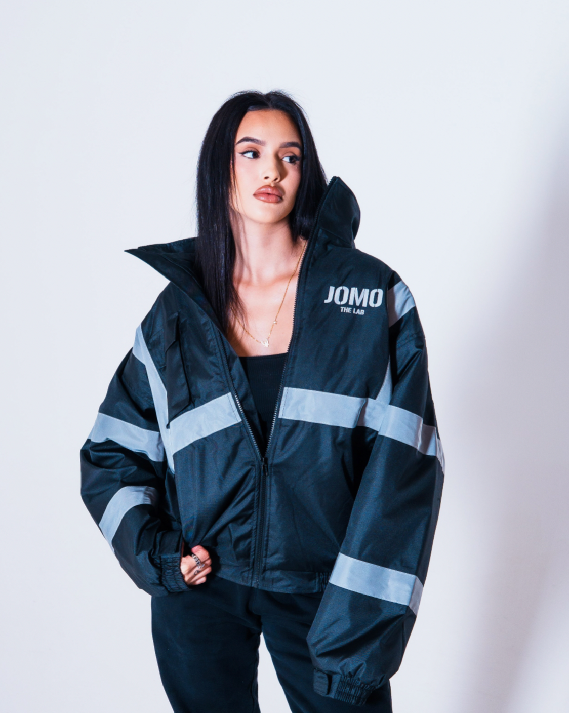JOMO GLOBAL HIGH VISIBILITY JACKET + LIMITED GAS TRADING CARD SET / BLACK